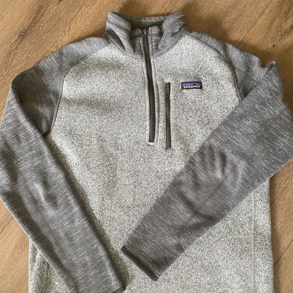 Two Toned Patagonia Better Sweater Grey quarter zip 1/4 zip